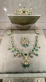 Royal Pink Blue Diamond Necklace - Dalby Diamonds
